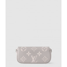 월릿 온 체인 아이비 M14225