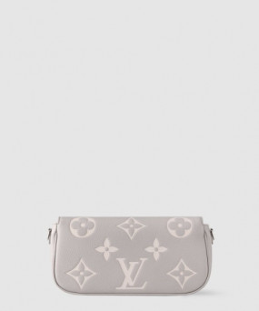 월릿 온 체인 아이비 M14225