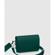 알파 웨어러블 크로스백 M82367