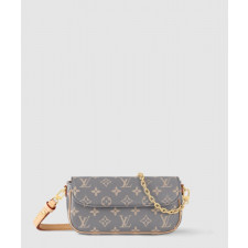 월릿 온 체인 아이비 M12778