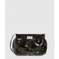 미디엄 사이즈의 숄더백