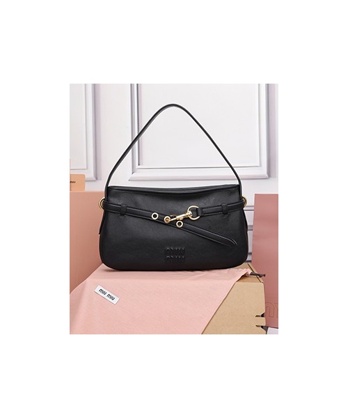 미우미우 어드벤처 숄더백 5BC182