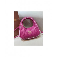 미우미우 완더 마테라쎄 나파 호보백 5BC125