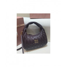 미우미우 완더 마테라쎄 나파 호보백 5BC153