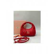 미우미우 스몰 완더 마테라쎄 나파 호보백 레드