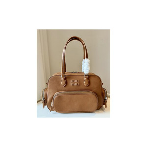 미우미우 나파 레더 토팬들 백