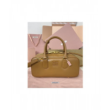 미우미우 미디엄 아르카디 백