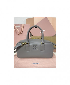 미우미우 미디엄 아르카디 백