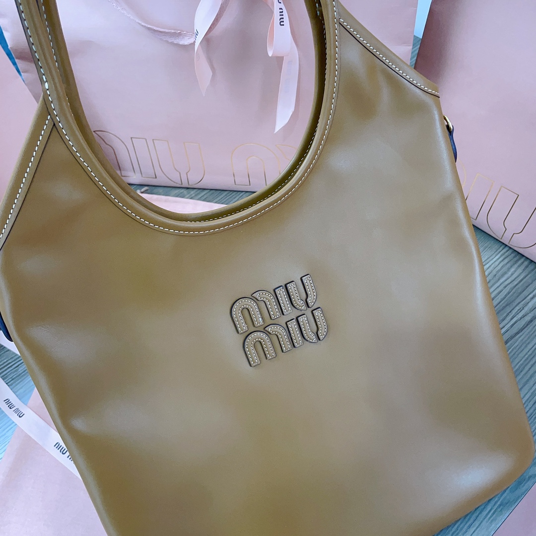 미우미우 아이비 가죽 백 35*40cm 5BG231 브라운