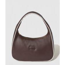 미우미우 완더 가죽백 5BC183