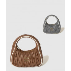 미우미우 완더 마테라쎄 나파 가죽백 5BC125