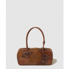 미우미우 보 레더 패치워크백 5BB173