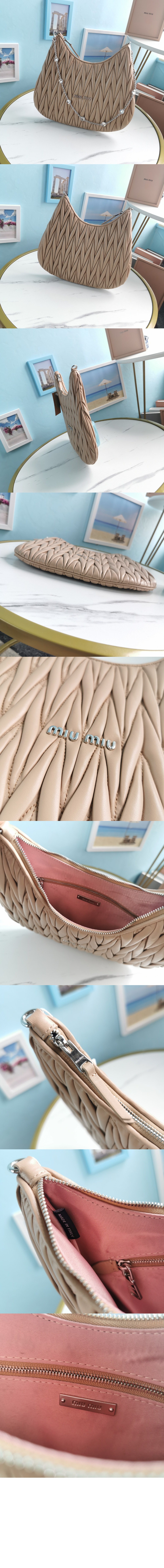 미우미우 마테라쎄 숄더백 5BC085