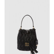 미우미우 마테라쎄 나파 가죽 버킷백 5BE084