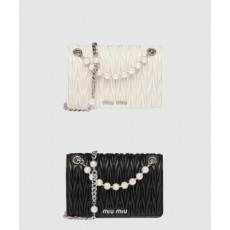 미우미우 마테라쎄 나파 크로스백 5BP065