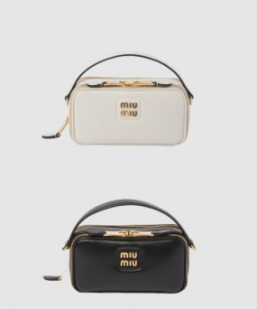 미우미우 가죽 숄더백 5BH229