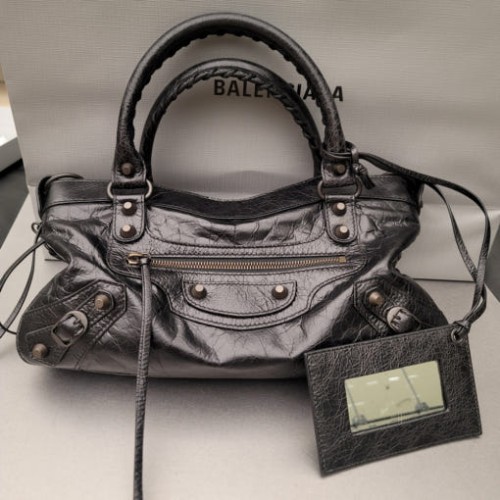 발렌시아가 르 시티 퍼스트 백 블랙