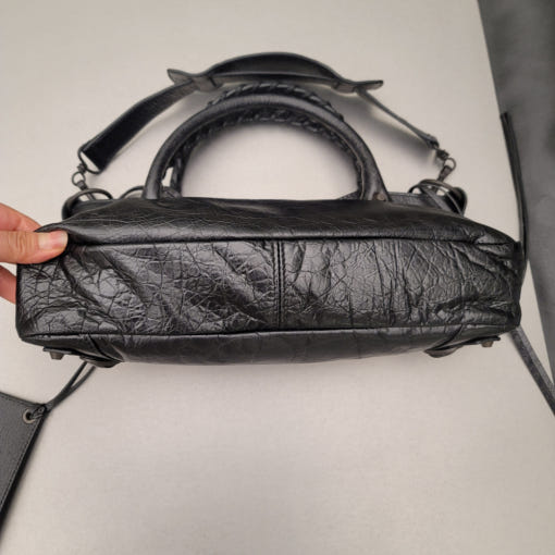 발렌시아가 르 시티 퍼스트 백 블랙