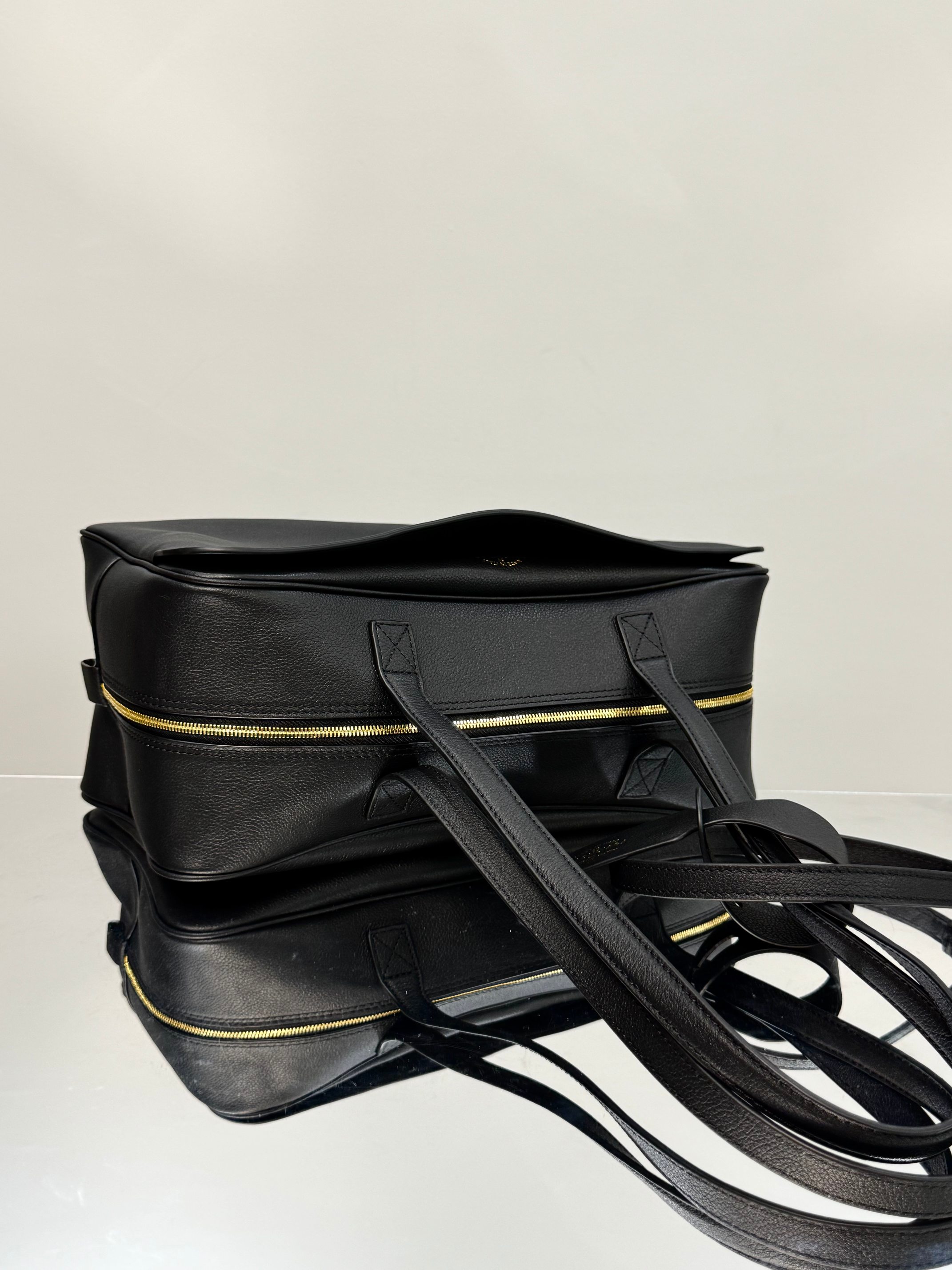 발렌시아가 캐리  볼링백 블랙