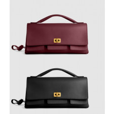 발렌시아가 벨 에어 스몰 클러치 온 스트랩 834943