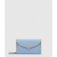 발렌티노 락스터드 그레인 송아지 가죽 체인 지갑