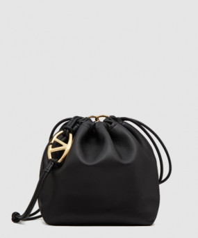 발렌티노 VLOGO POUF 쉽스킨 퍼프백