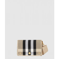 버버리 체크 크로스백 8040214