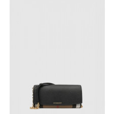 버버리 월렛 온 체인백 40482501