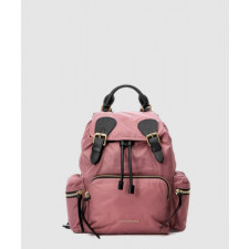 버버리 미듐 백팩 4020959