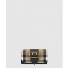 버버리 버클 크로스 바디백 40224601