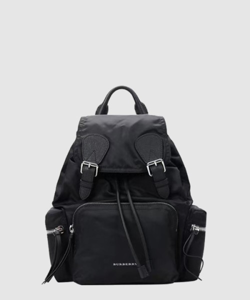 버버리 테크니컬 나일론 가죽 럭색 40482971