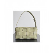 보테가베네타 브릭 카세트