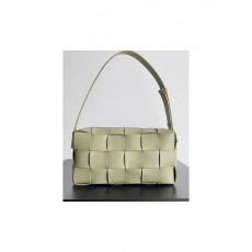 보테가베네타 브릭 카세트