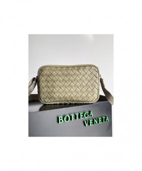 보테가베네타 인트레치아토 루프 크로스백