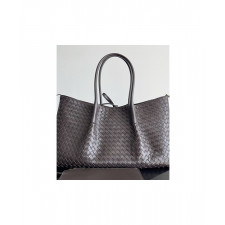 보테가베네타 피나코테카 43