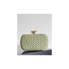 보테가베네타 놋 클러치