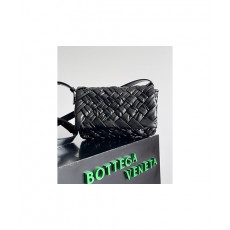보테가베네타 포맷럼플 쁘띠 메신저 미니