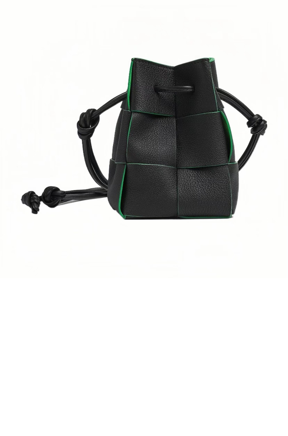 보테가베네타 카세트 미니 크로스바디 버킷백 680217