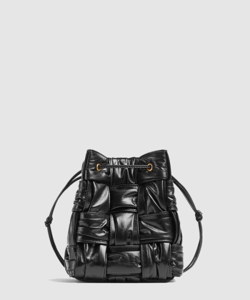 보테가베네타 스몰 카세트 크로스바디 버킷백 717187