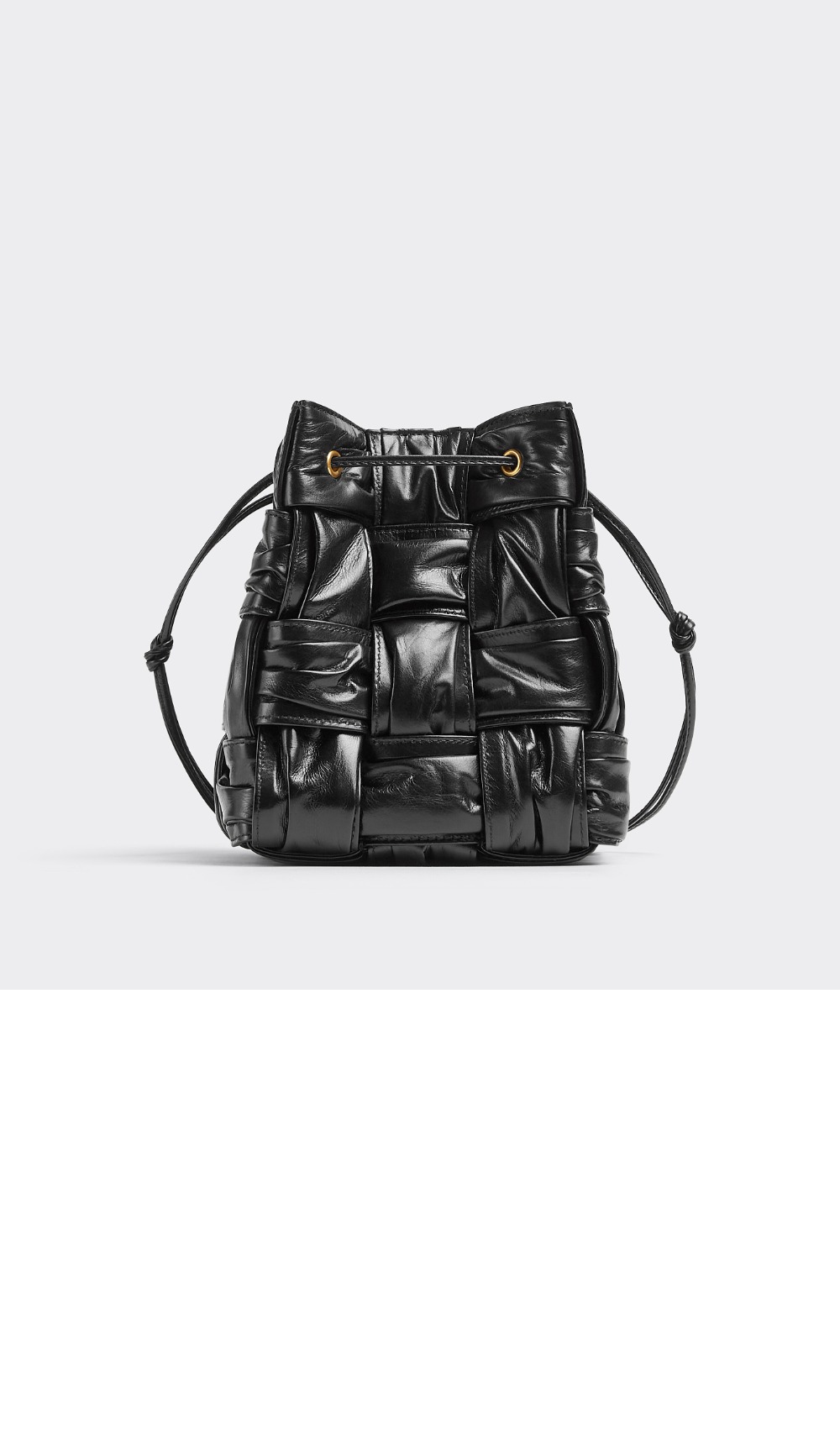 보테가베네타 스몰 카세트 크로스바디 버킷백 717187