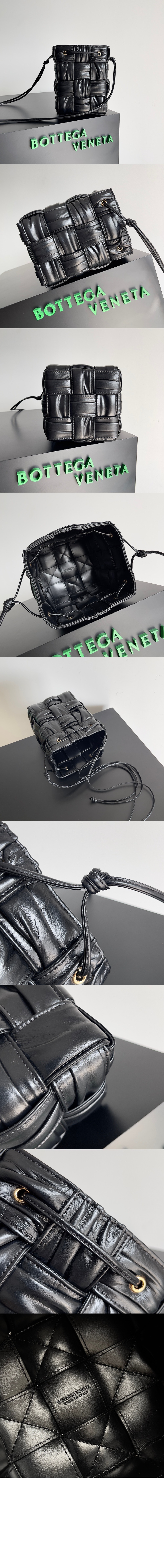 보테가베네타 스몰 카세트 크로스바디 버킷백 717187