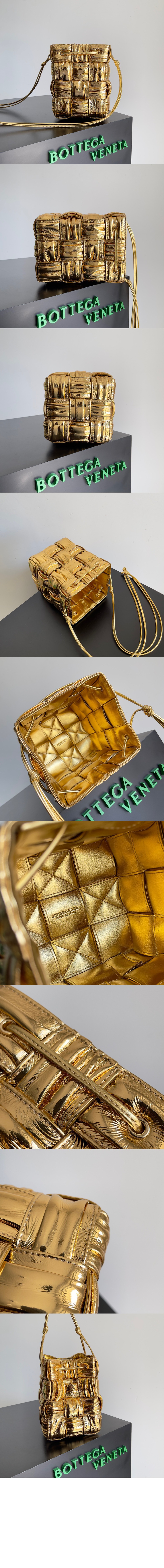 보테가베네타 스몰 카세트 크로스바디 버킷백 717187