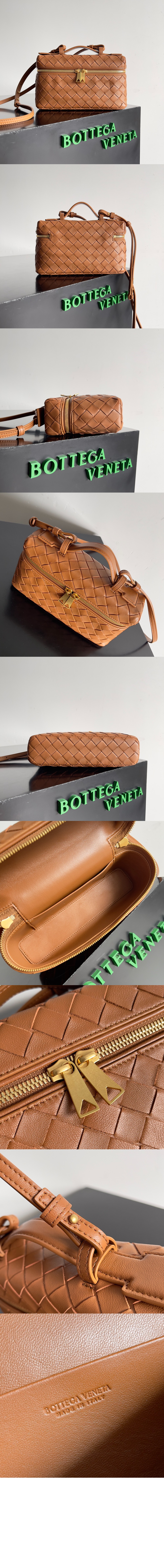 보테가베네타 스트랩 장식의 베니티 케이스 789109