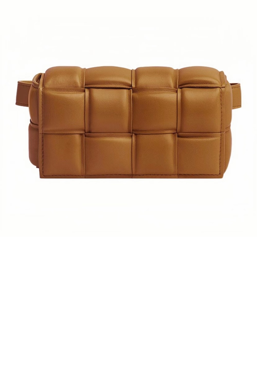 보테가베네타 패딩 카세트백 710075