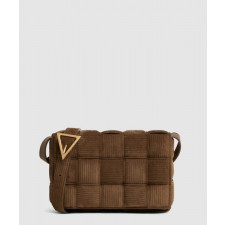 보테가베네타 패디드 카세트 755611