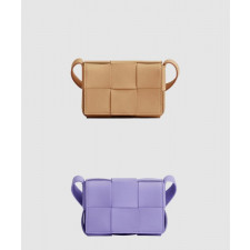 보테가베네타 캔디 카세트백 666688