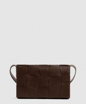 보테가베네타 카세트 755161