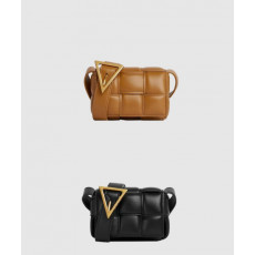 보테가베네타 미니 크로스백 716648