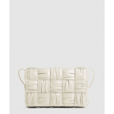 보테가베네타 카세트 717089