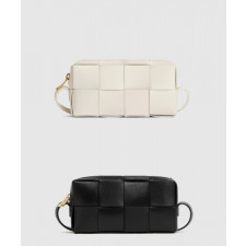 보테가베네타 카세트 미니 크로스바디 백 755031